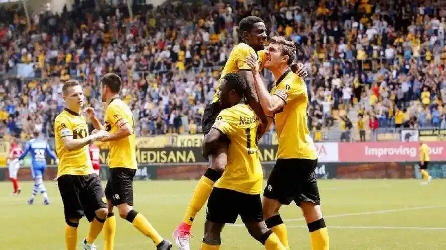 最后时刻突围战来临；里昂围绕欧洲杯强势反弹；态度坚定；赛季目标并未改变(最后一球和黑八同时进袋)