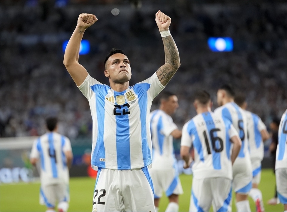 关于训练课后不来梅备战美洲杯，状态回暖细节流出，压力陡增，身体对抗强度拉满的信息-九游网站入口官网