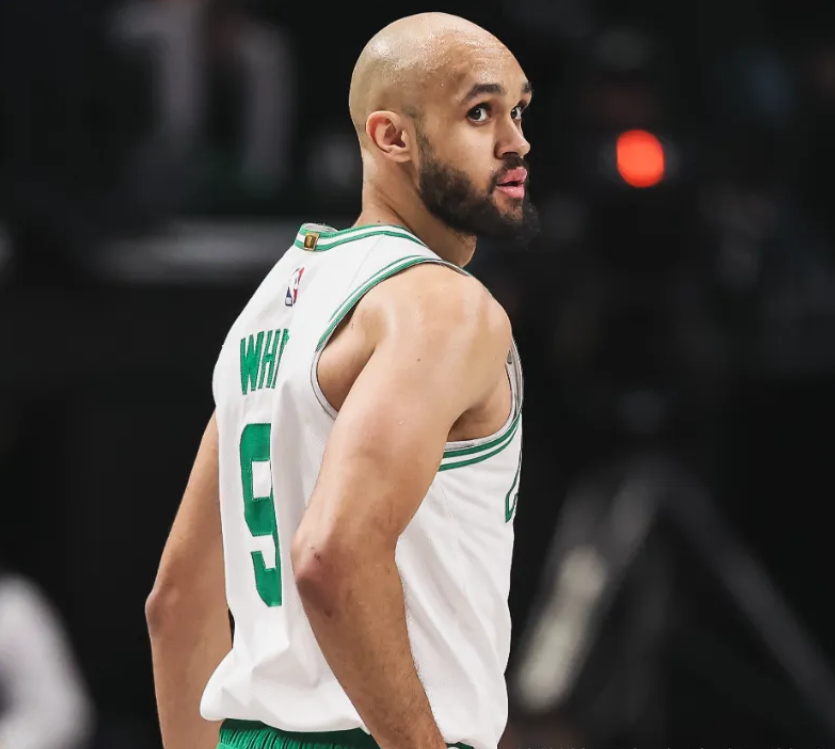 包含风云突变！克里夫兰骑士今晨战术微调，NBA季后赛版图或重绘，质疑声四起，轮换策略被讨论的词条