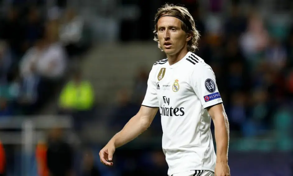 撒加能打得过冥界三巨头吗 撒加能打得过冥界三巨头吗