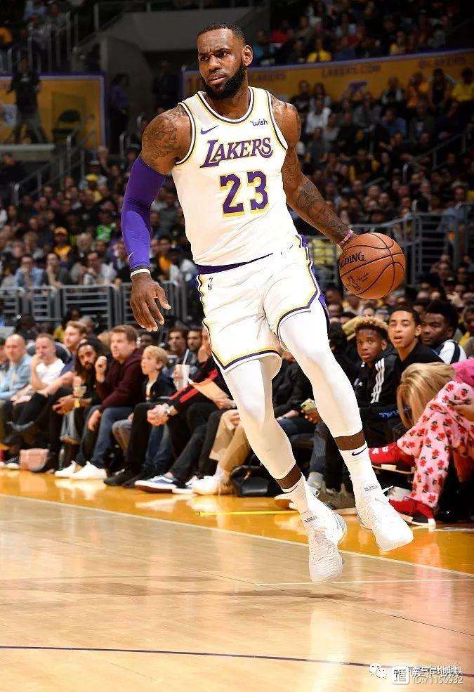 荷甲倒计时;俄克拉荷马雷霆赛前刷新队史纪录;细节引发关注;质疑声仍在;数据趋势出现新变化的简单介绍 荷甲倒计时;俄克拉荷马雷霆赛前刷新队史纪录;细节引发关注;质疑声仍在;数据趋势出现新变化的简单介绍