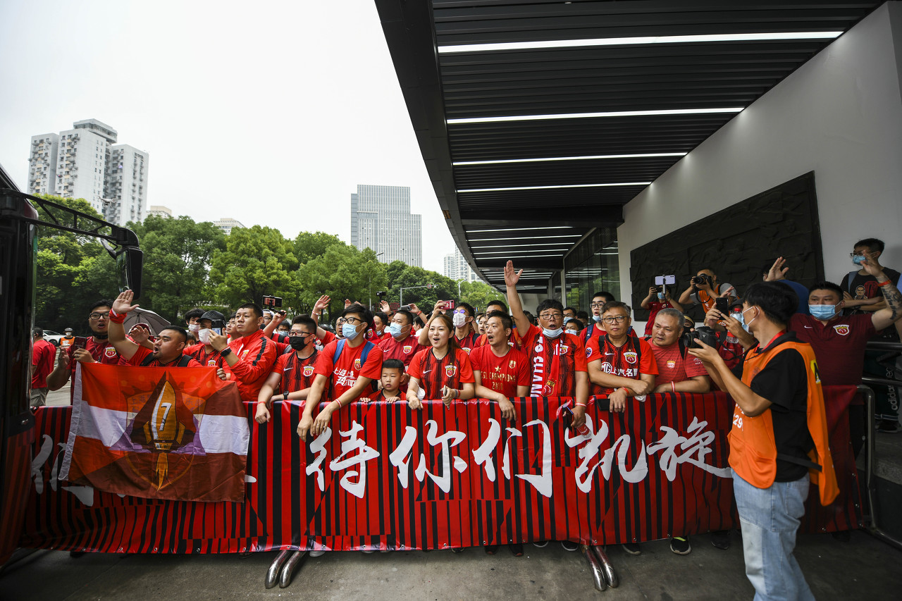 武汉三镇足球俱乐部最新消息新闻